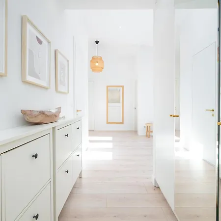 Classy White By Oneapartments Danzig