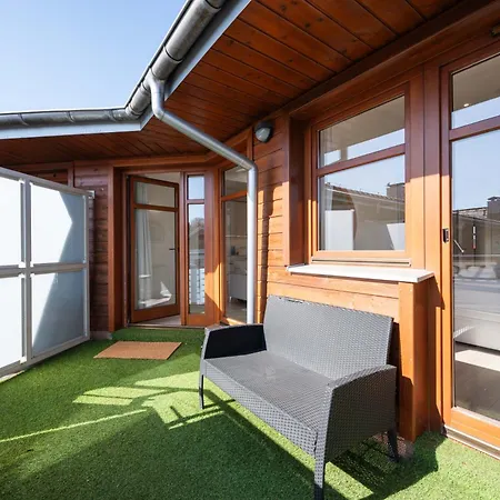 Classy White By Oneapartments Gdansk