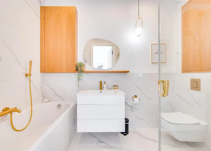 Classy White By Oneapartments *